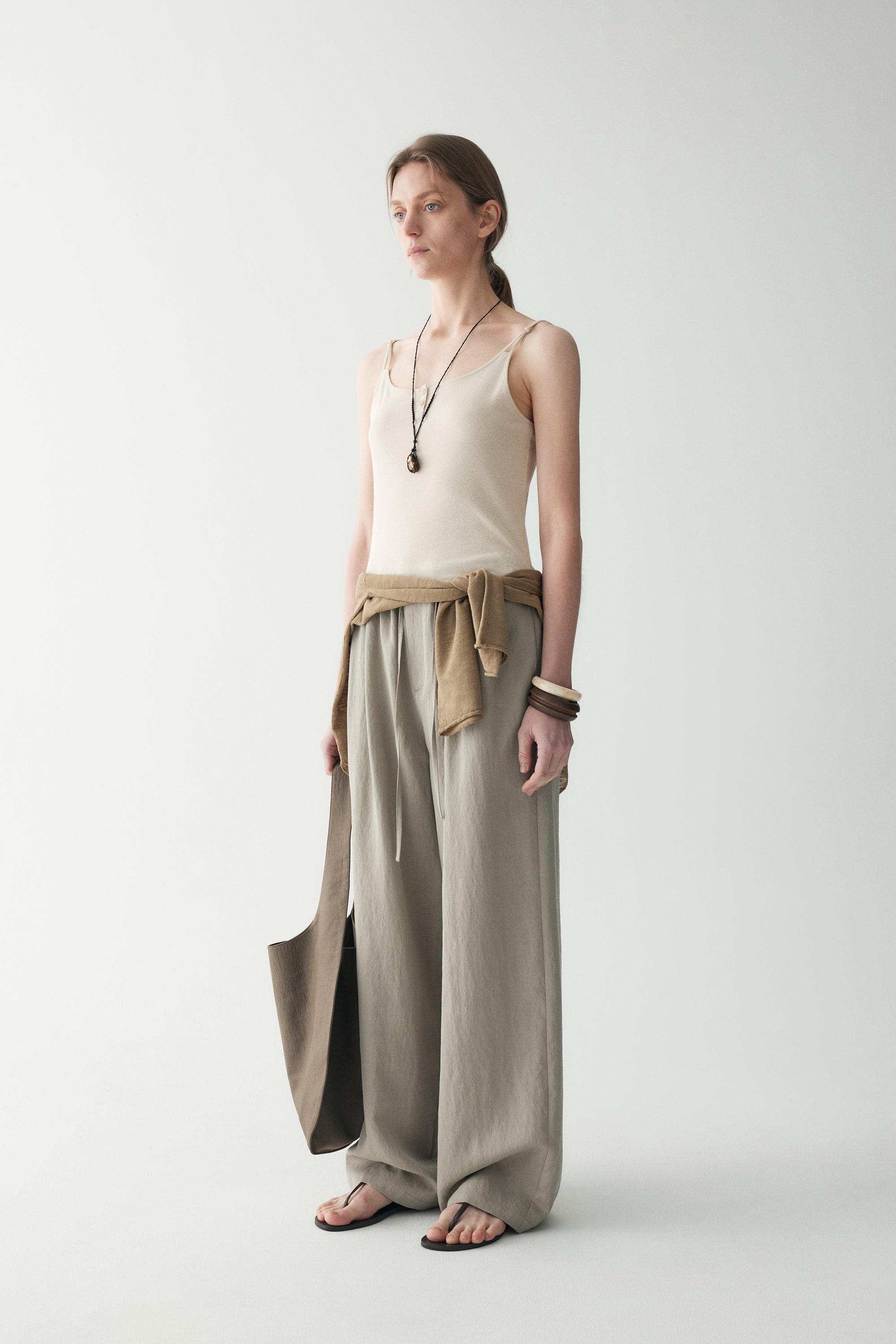 #color_light khaki