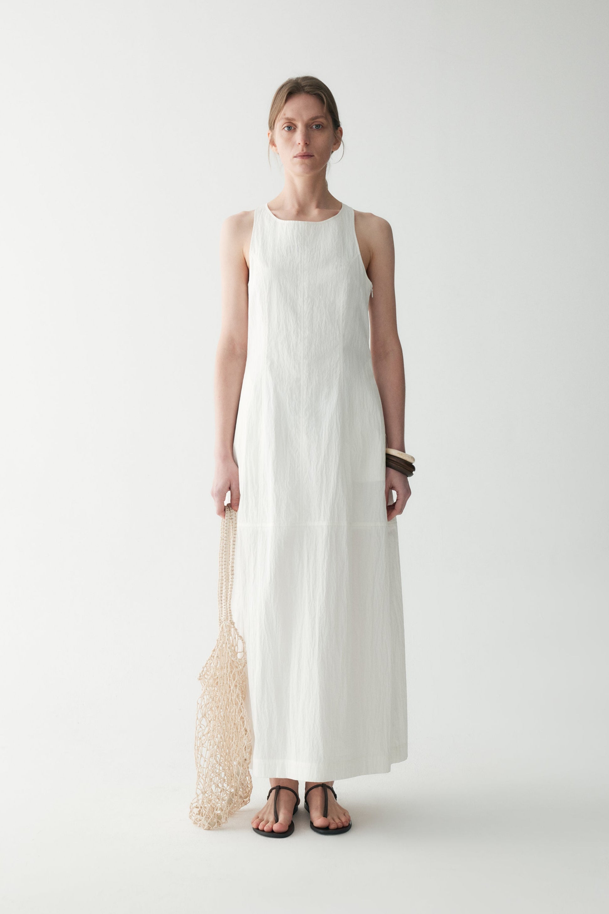 #color_off white