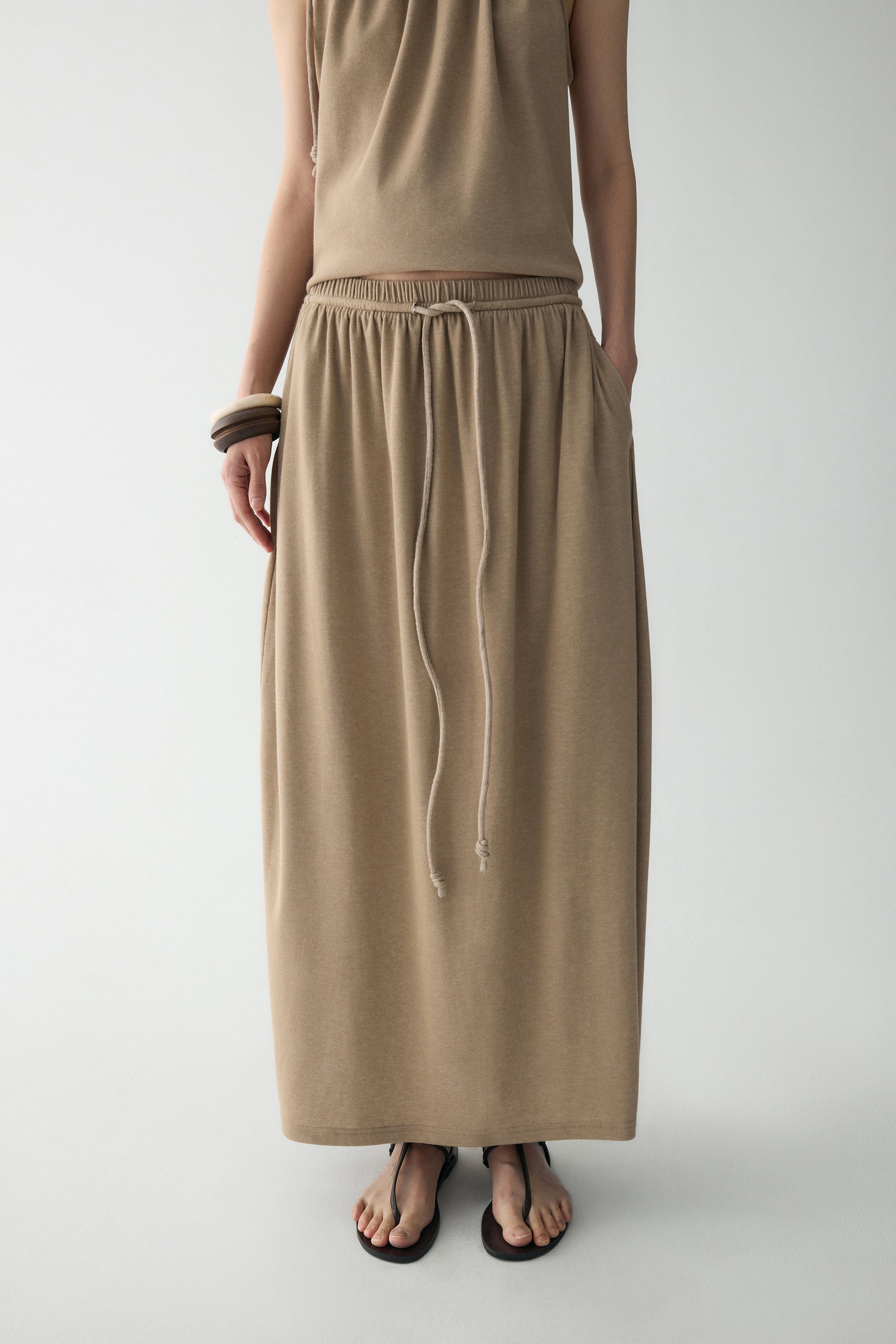 #color_khaki
