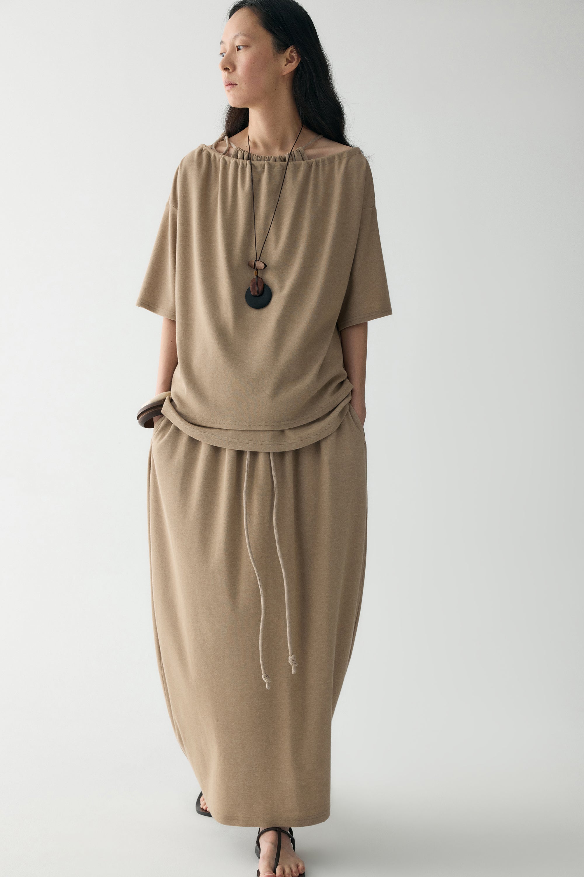 #color_khaki