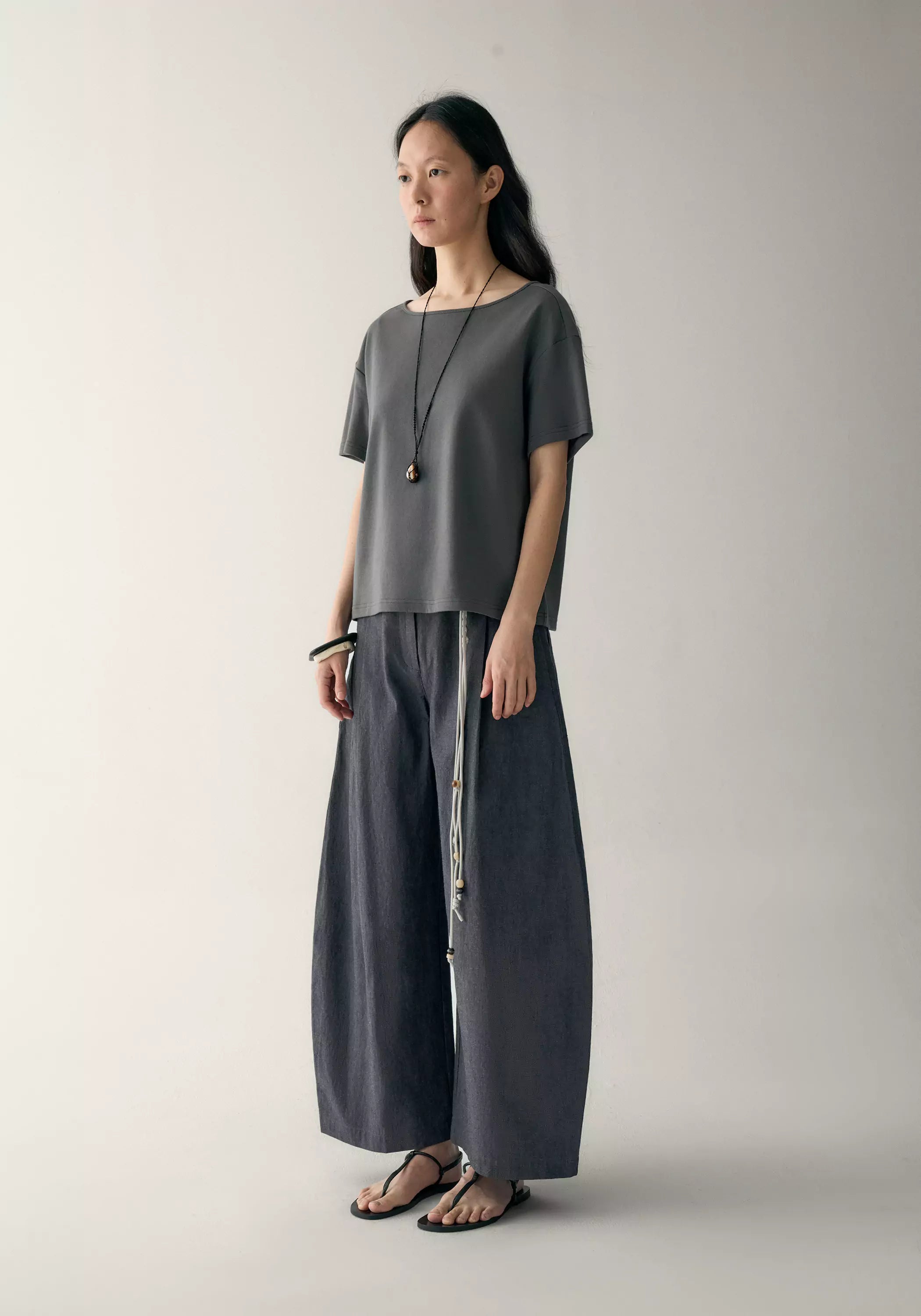 #color_dark gray