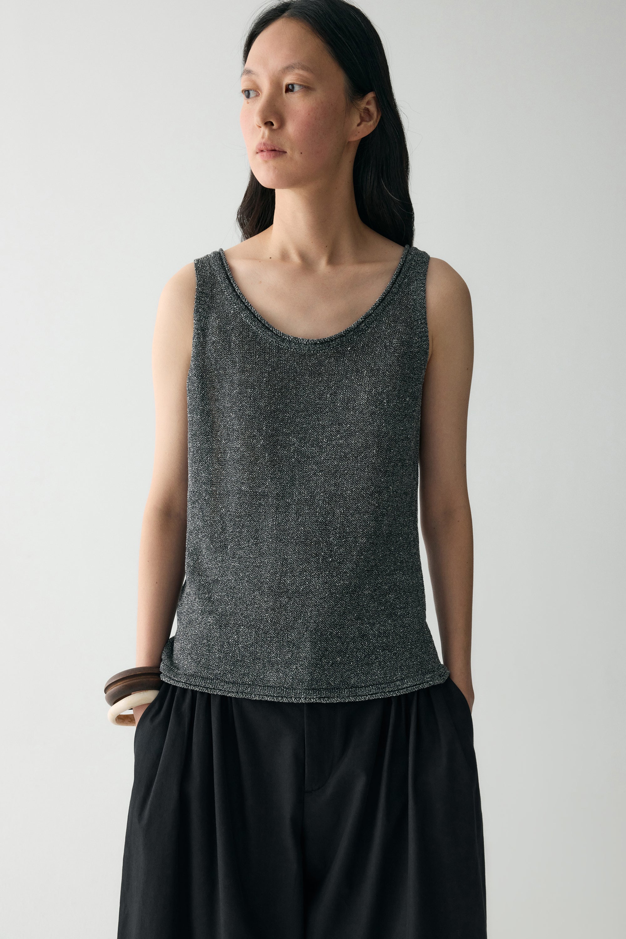 #color_dark gray