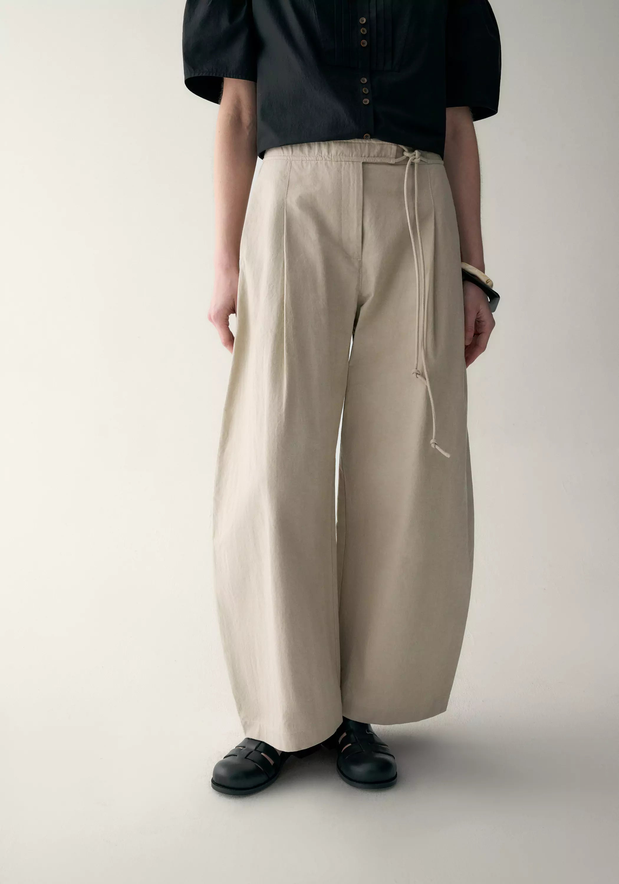 #color_light khaki