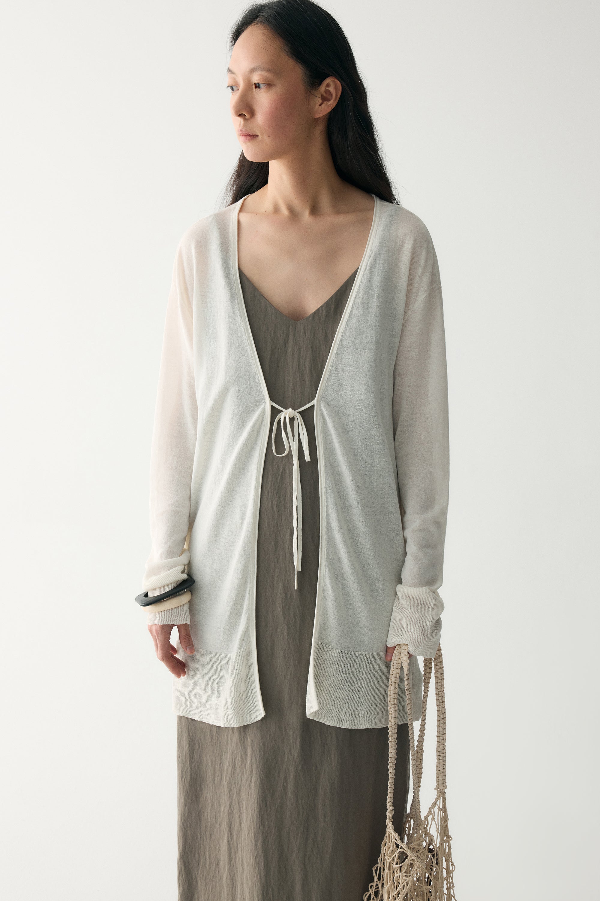 #color_off white