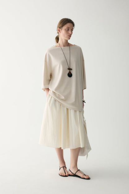 #color_cream white