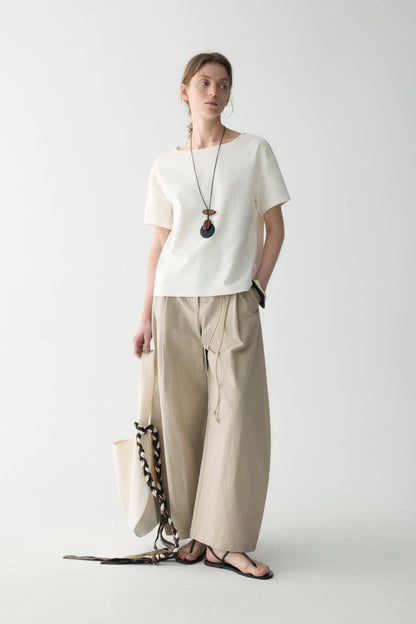 #color_off white