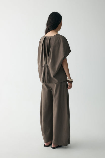 #color_raw umber
