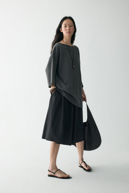 #color_black ash