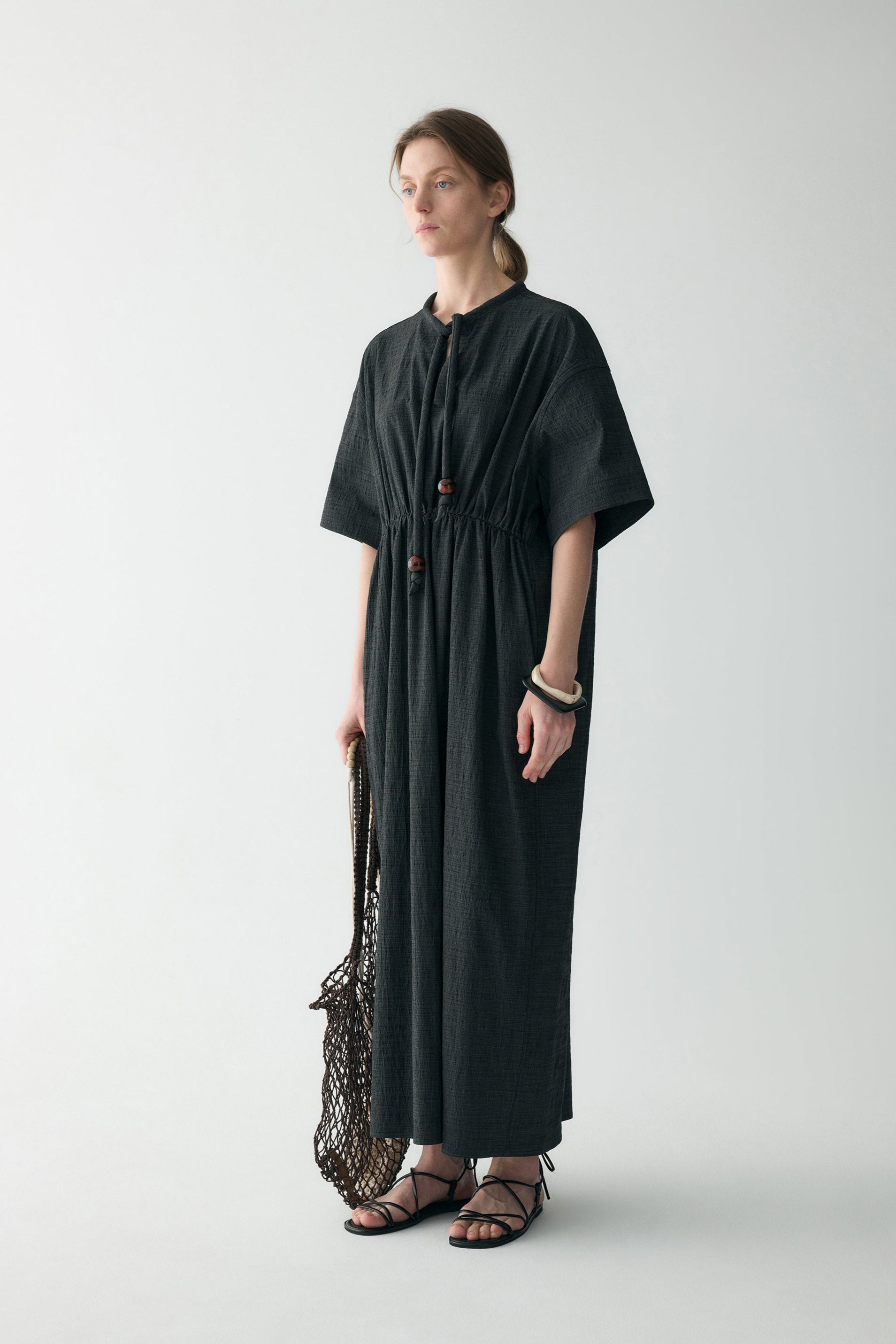 #color_black ash