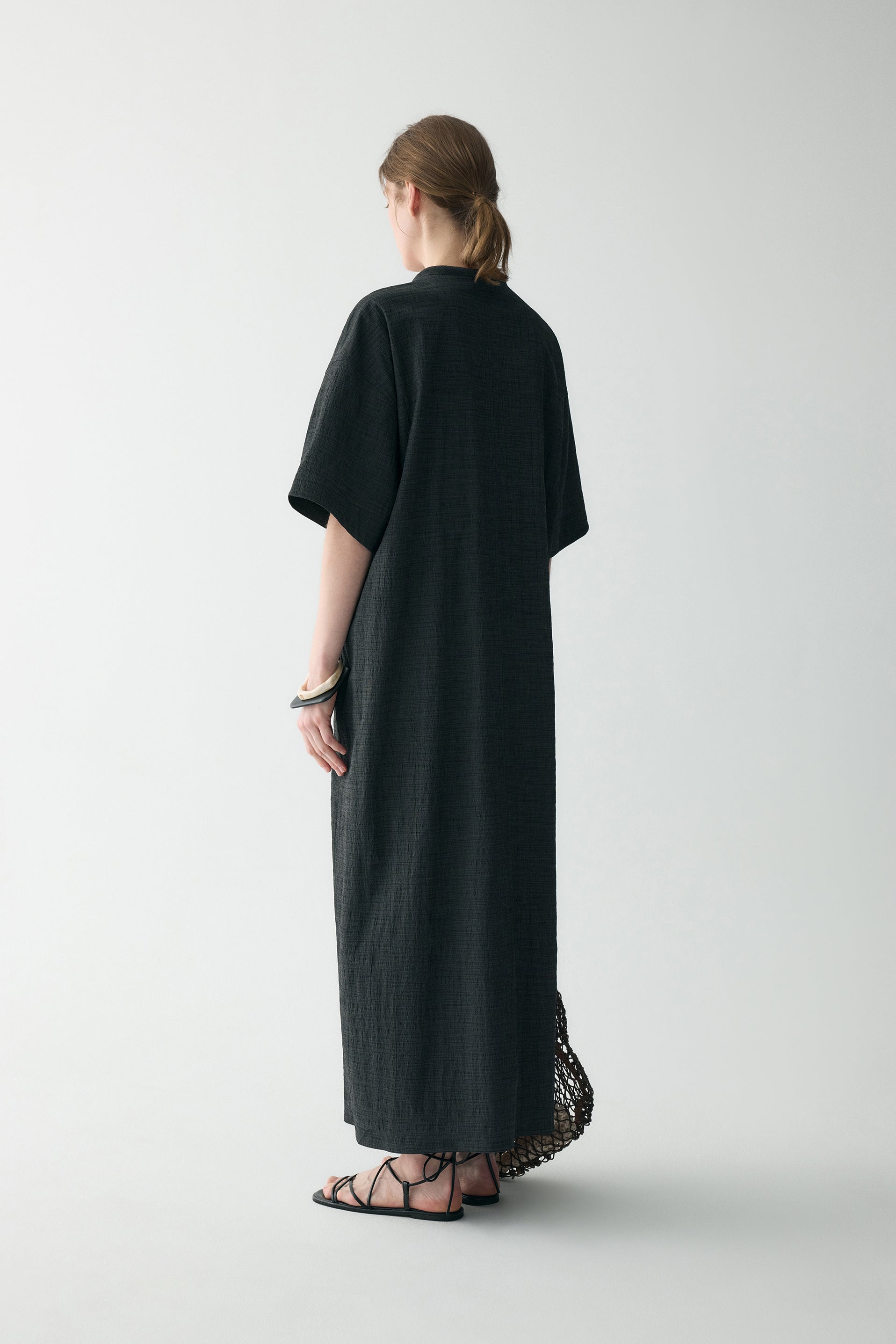 #color_black ash