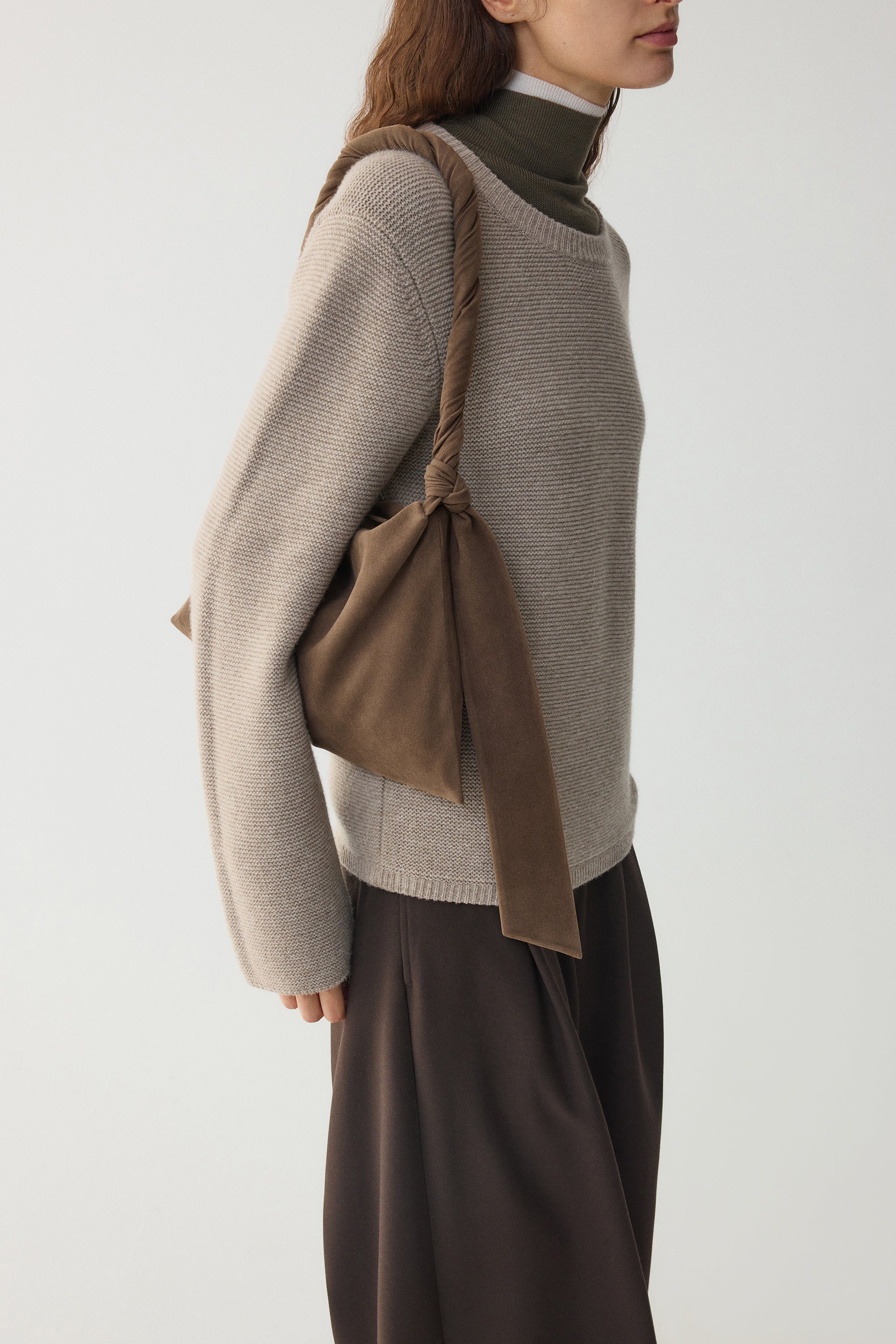 #color_light brown