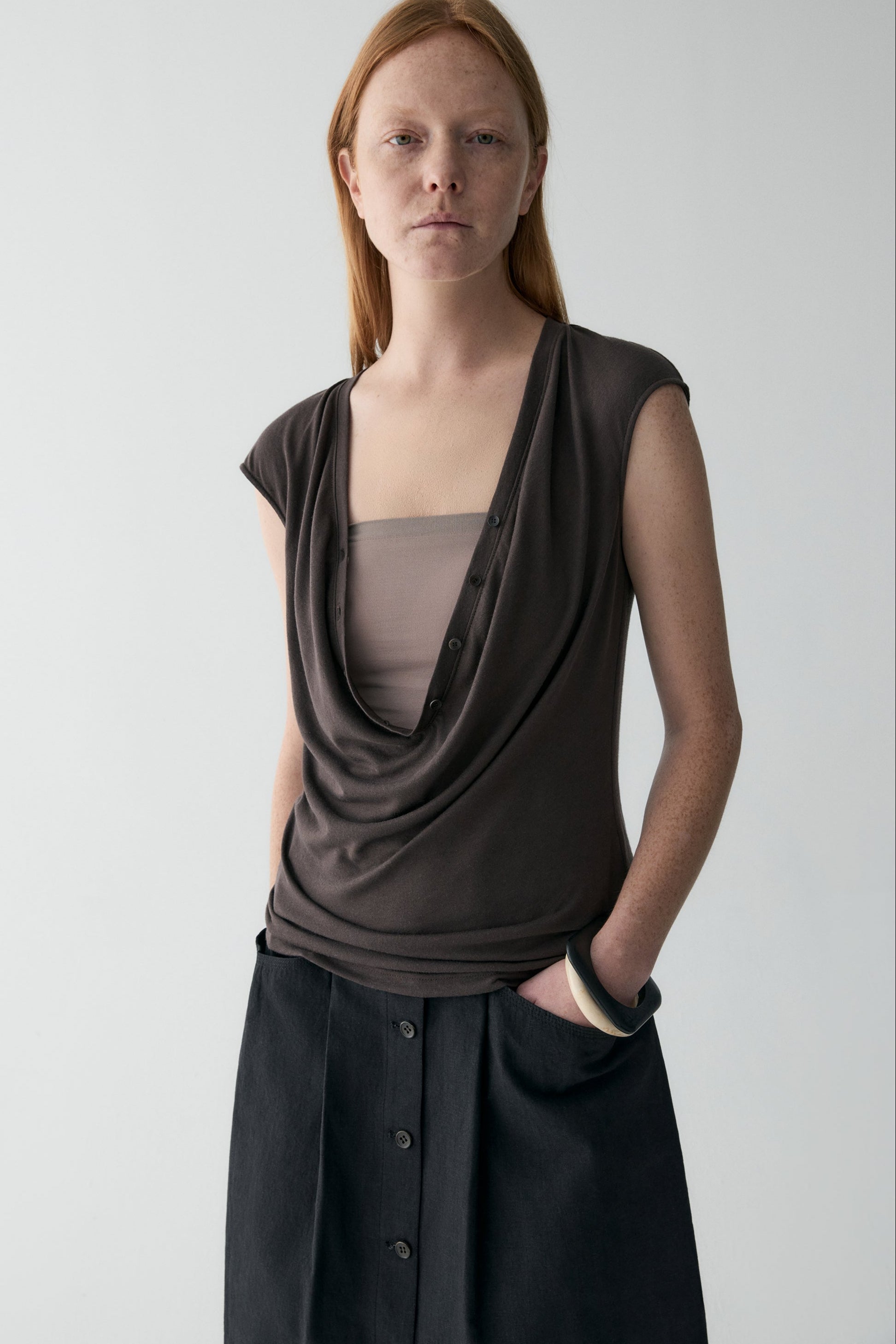 #color_raw umber