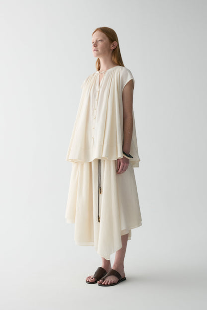 #color_cream white