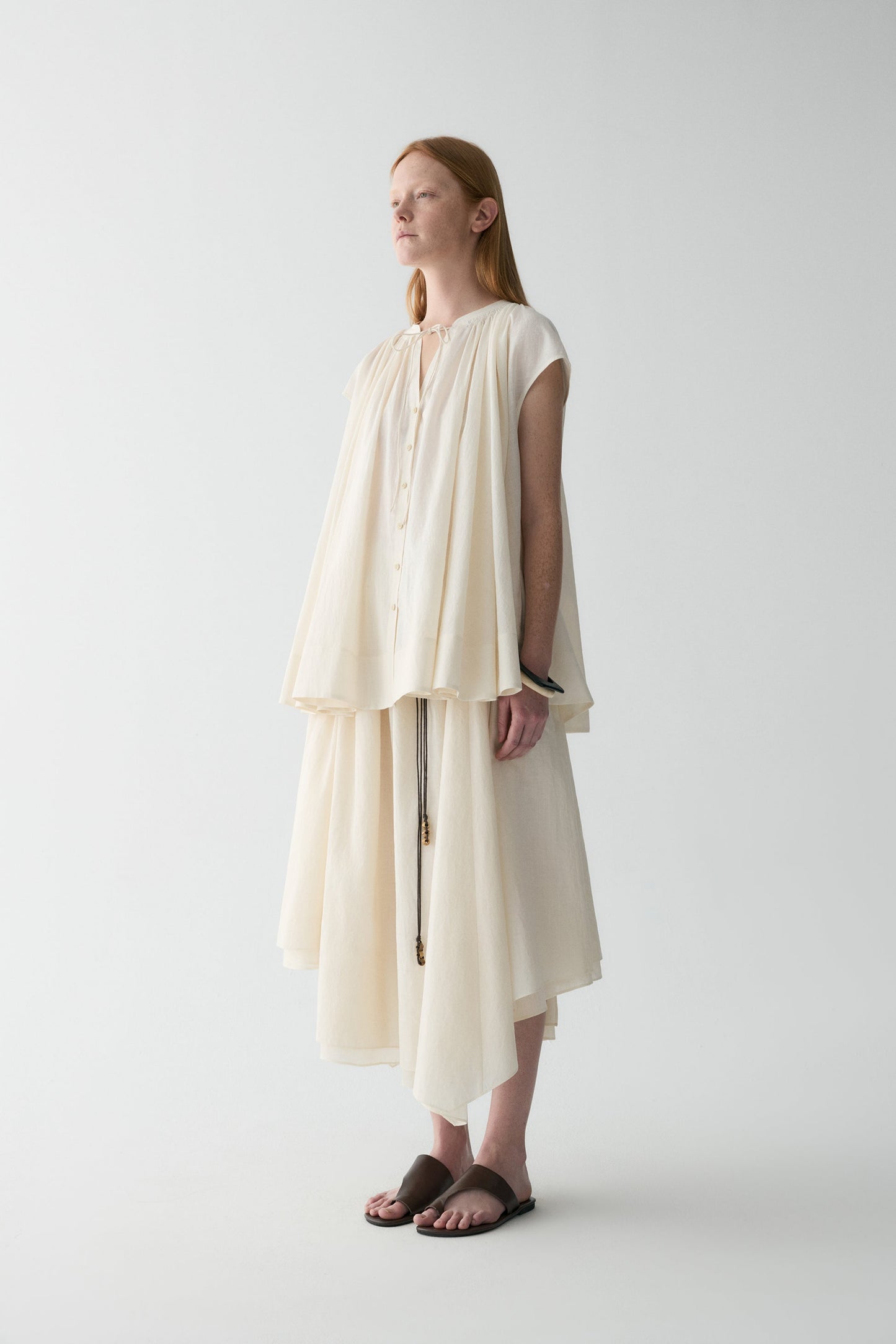 #color_cream white