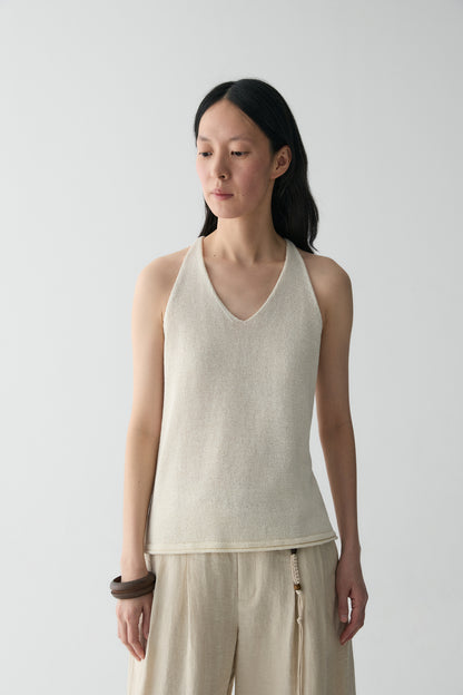#color_off white