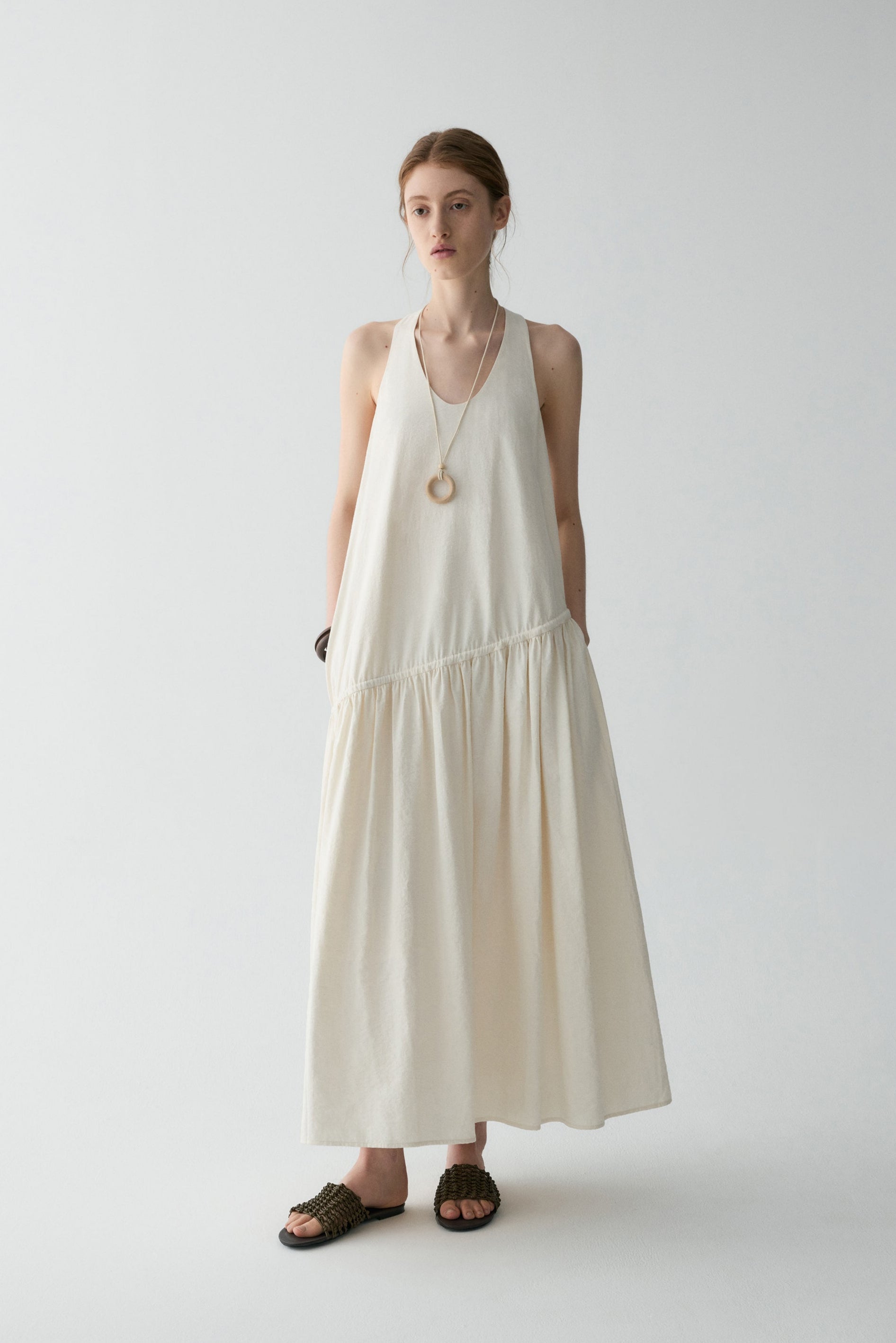 #color_off white