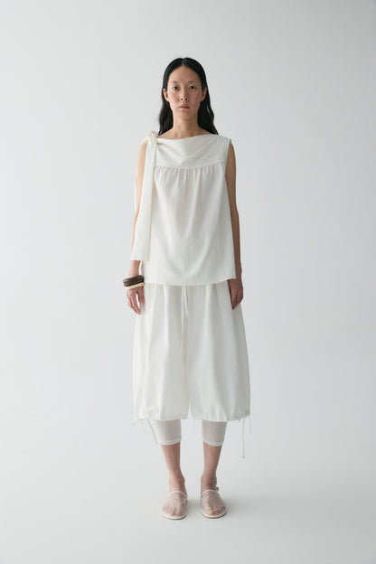 #color_off white