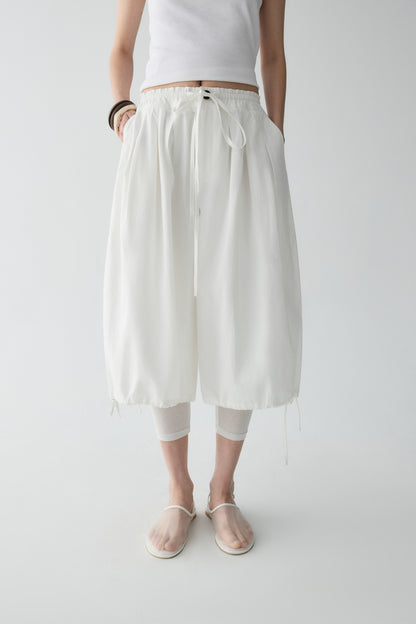 #color_off white