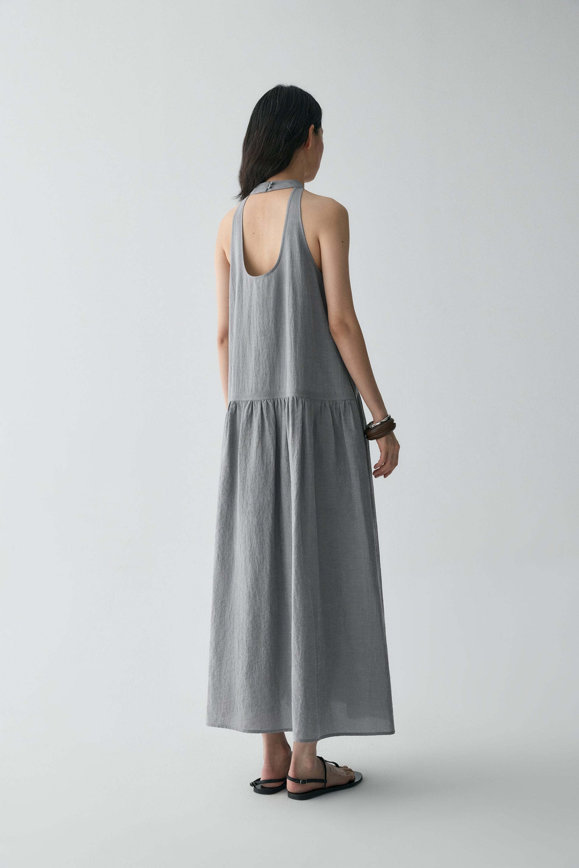 #color_mid gray