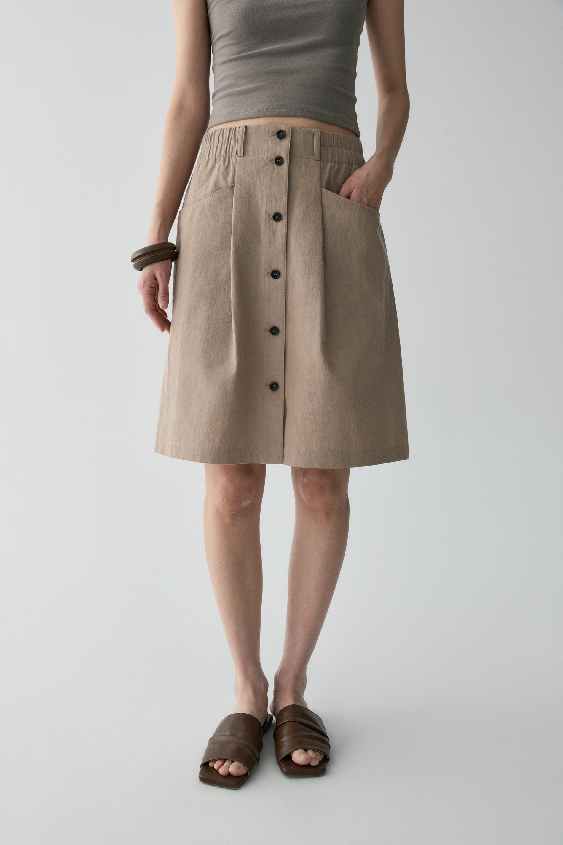#color_khaki