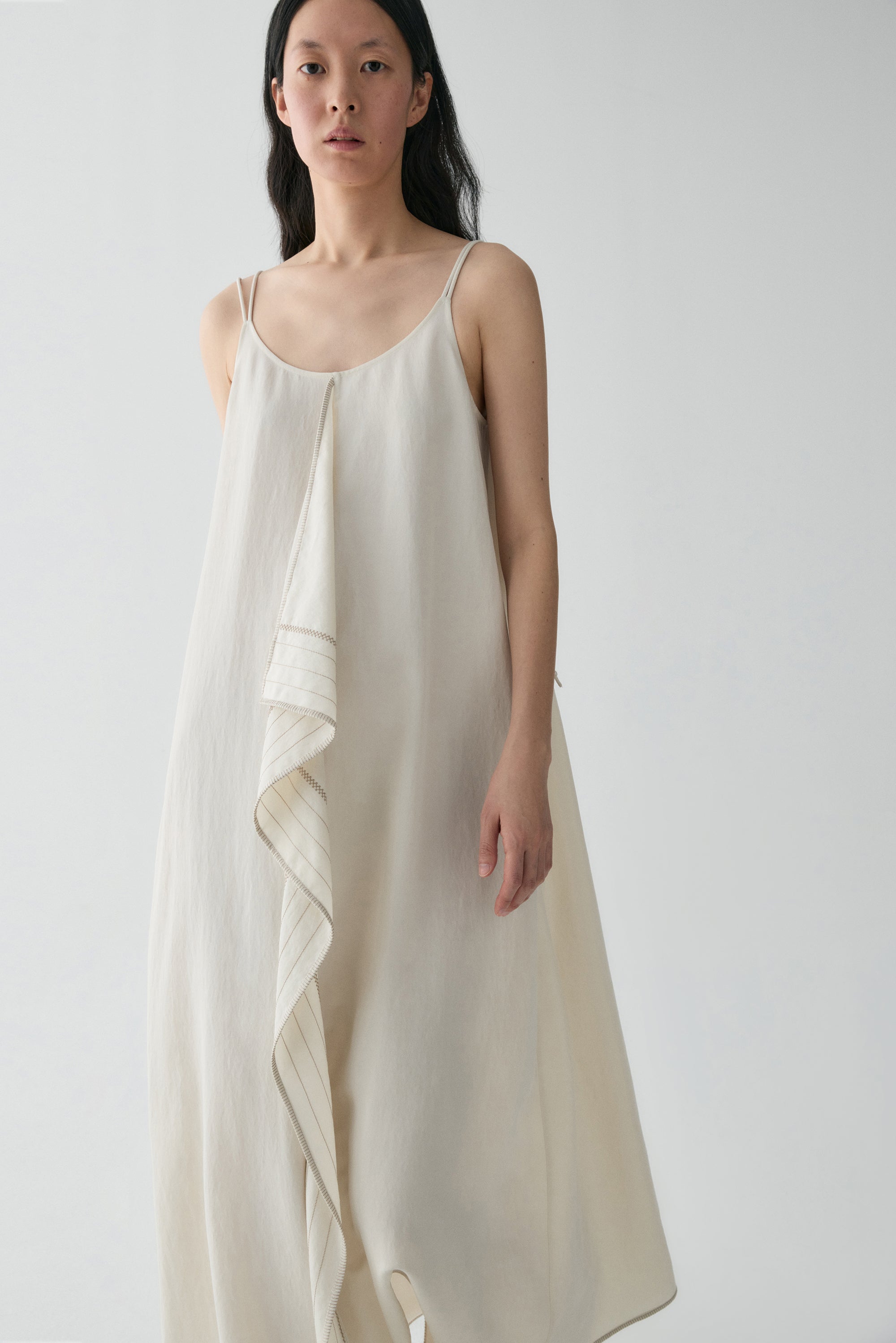 #color_off white