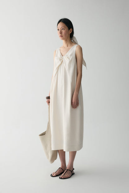 #color_off white