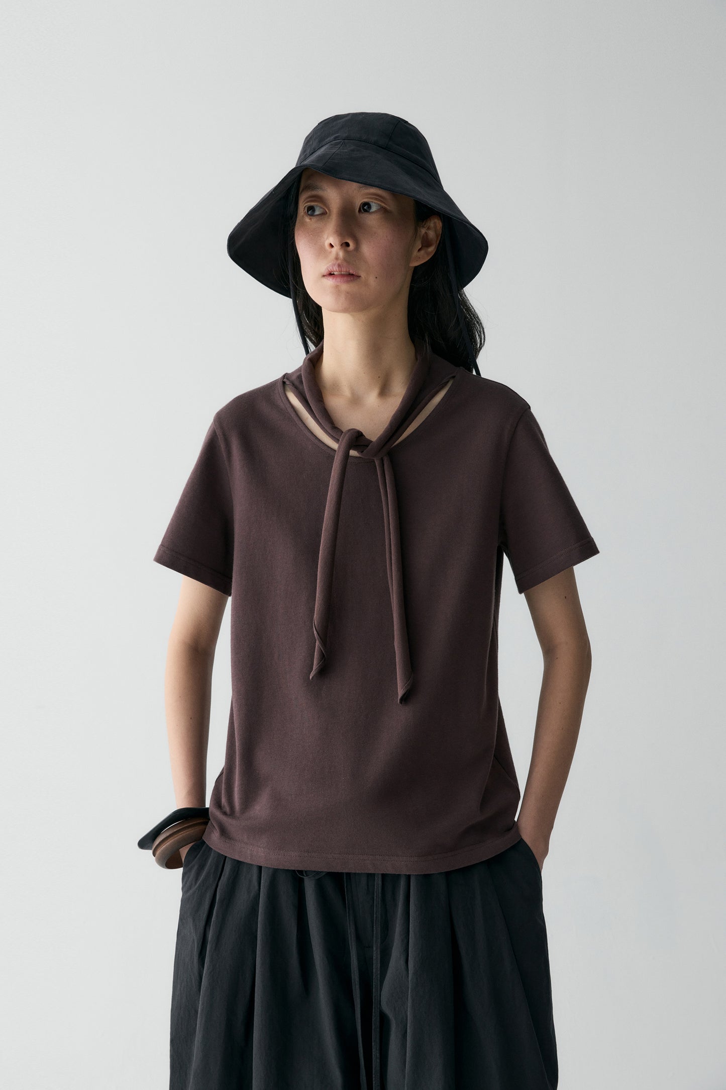 #color_raw umber