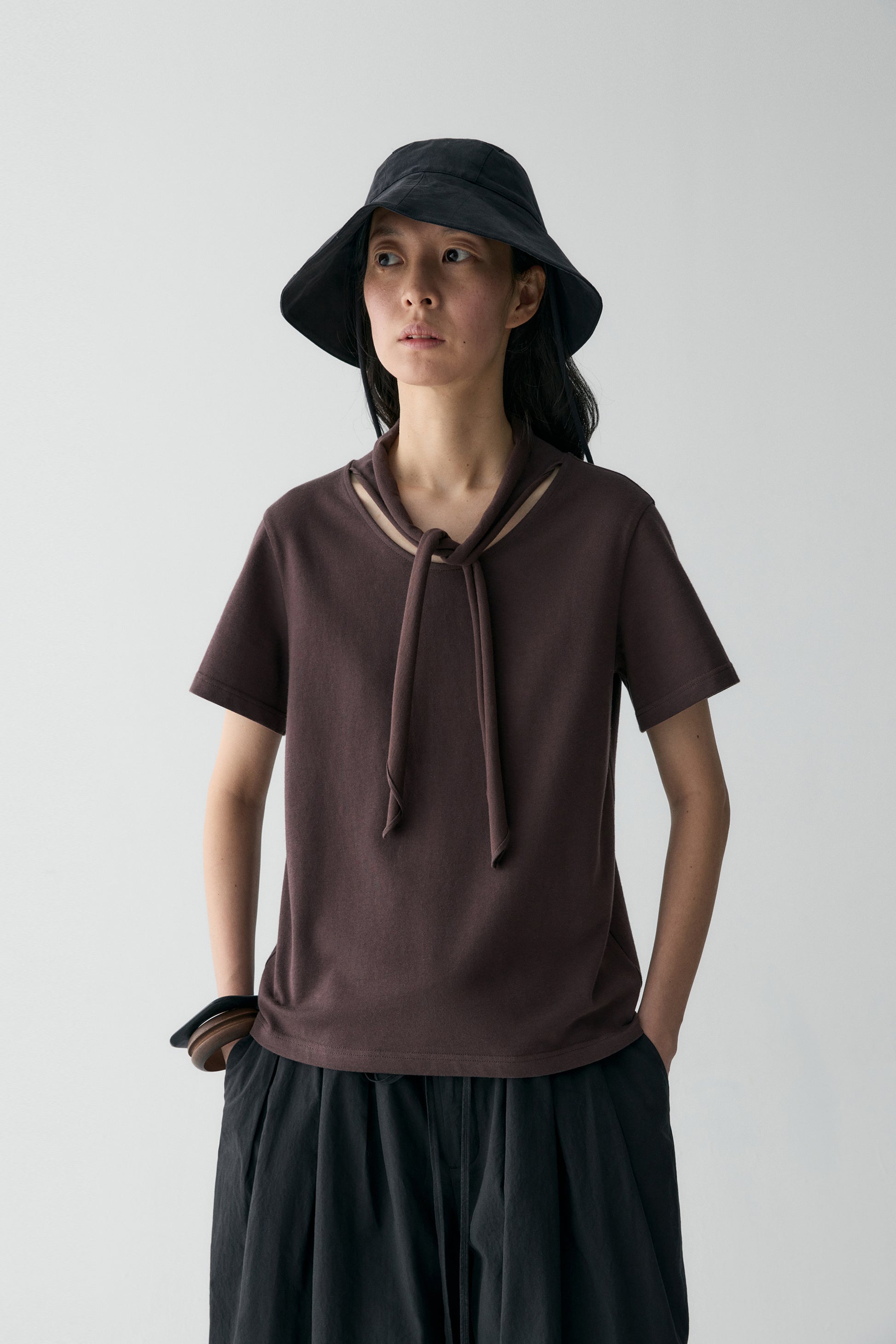 #color_raw umber