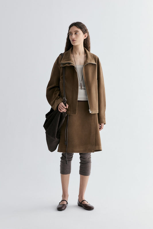 #color_light brown