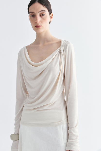 #color_off white