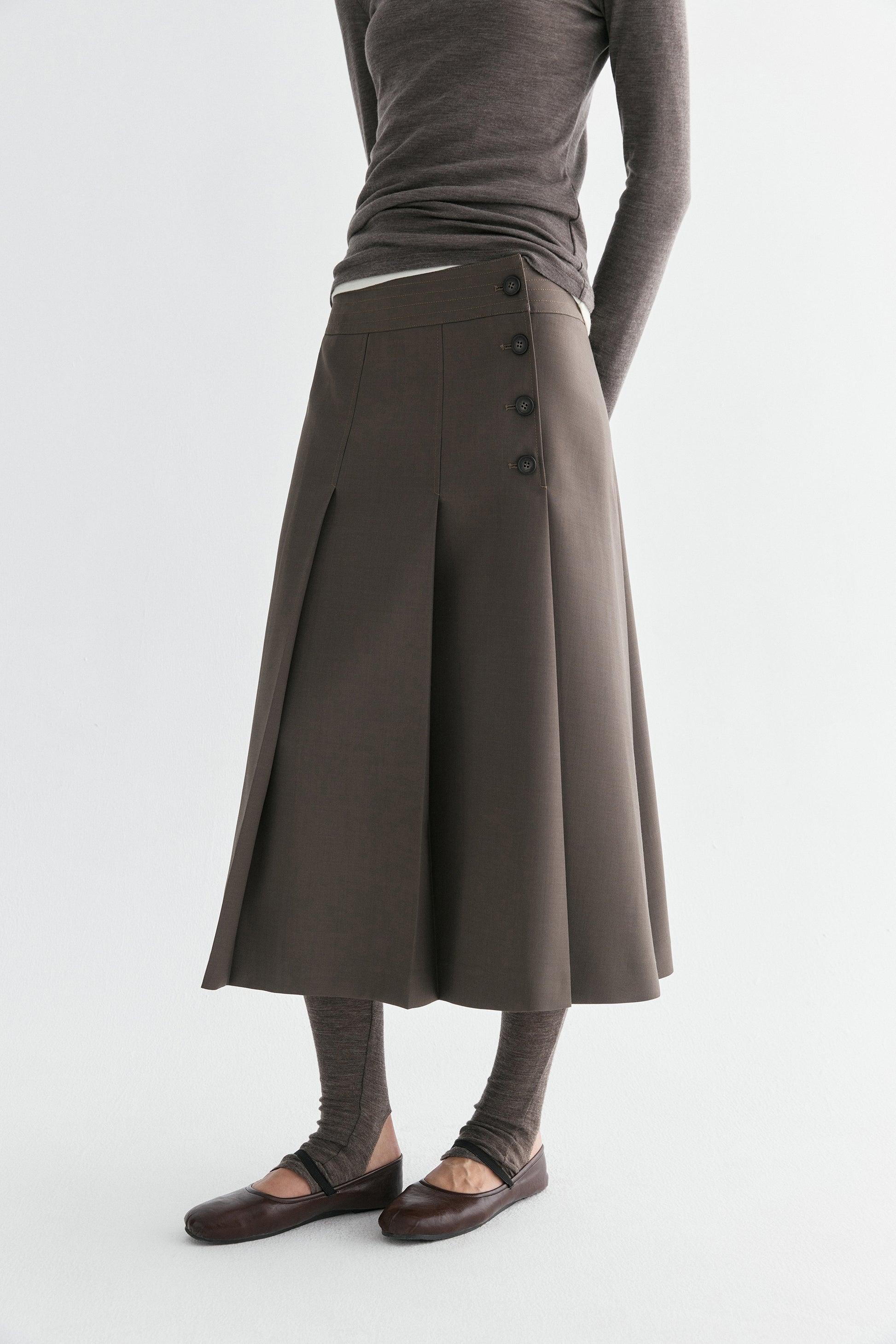 #color_raw umber