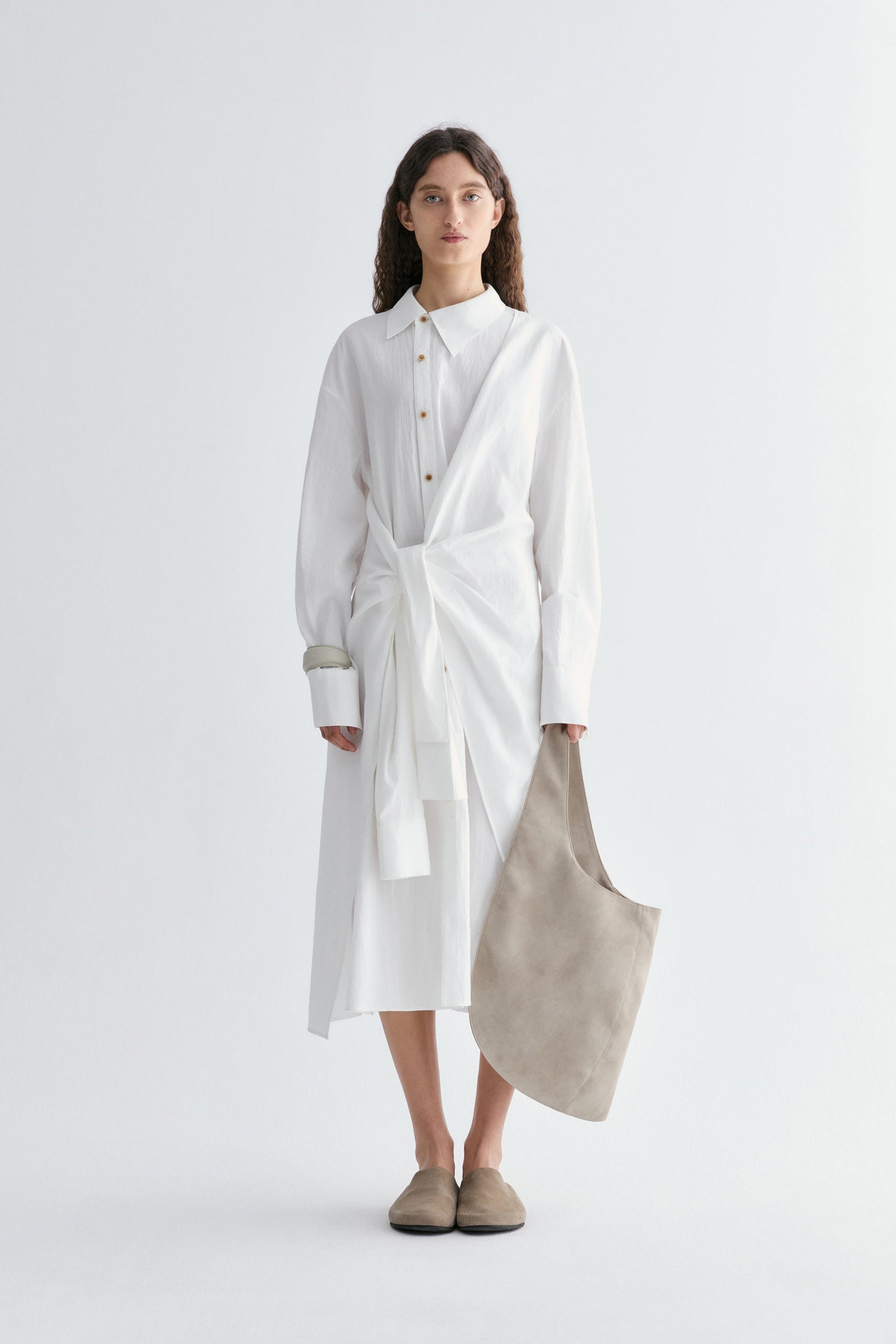 #color_off white