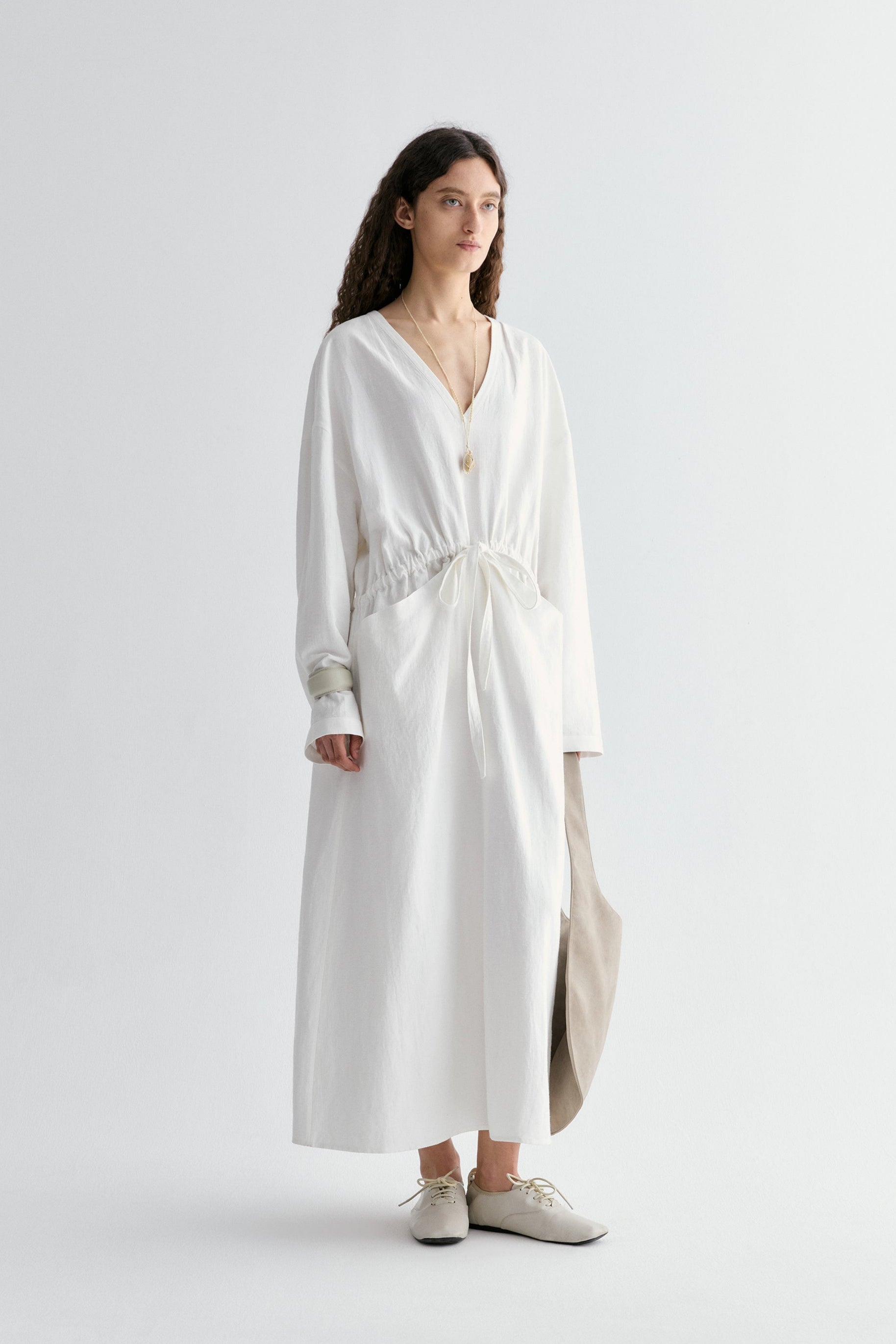 #color_off white