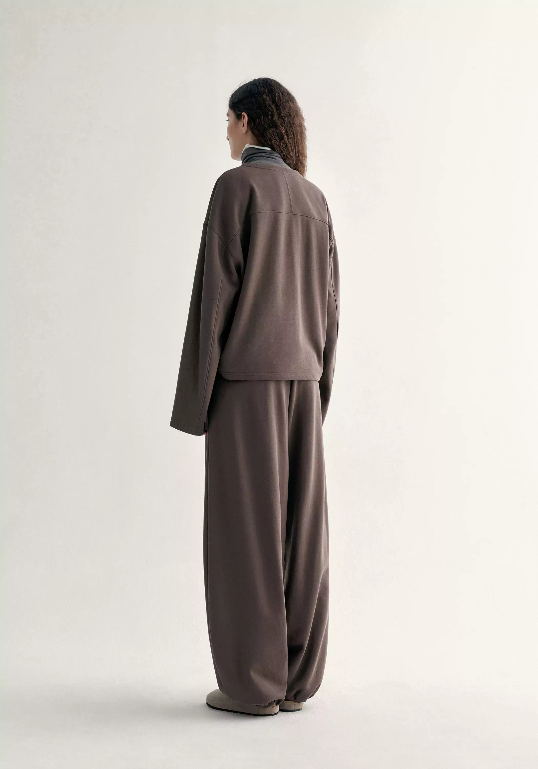 #color_raw umber