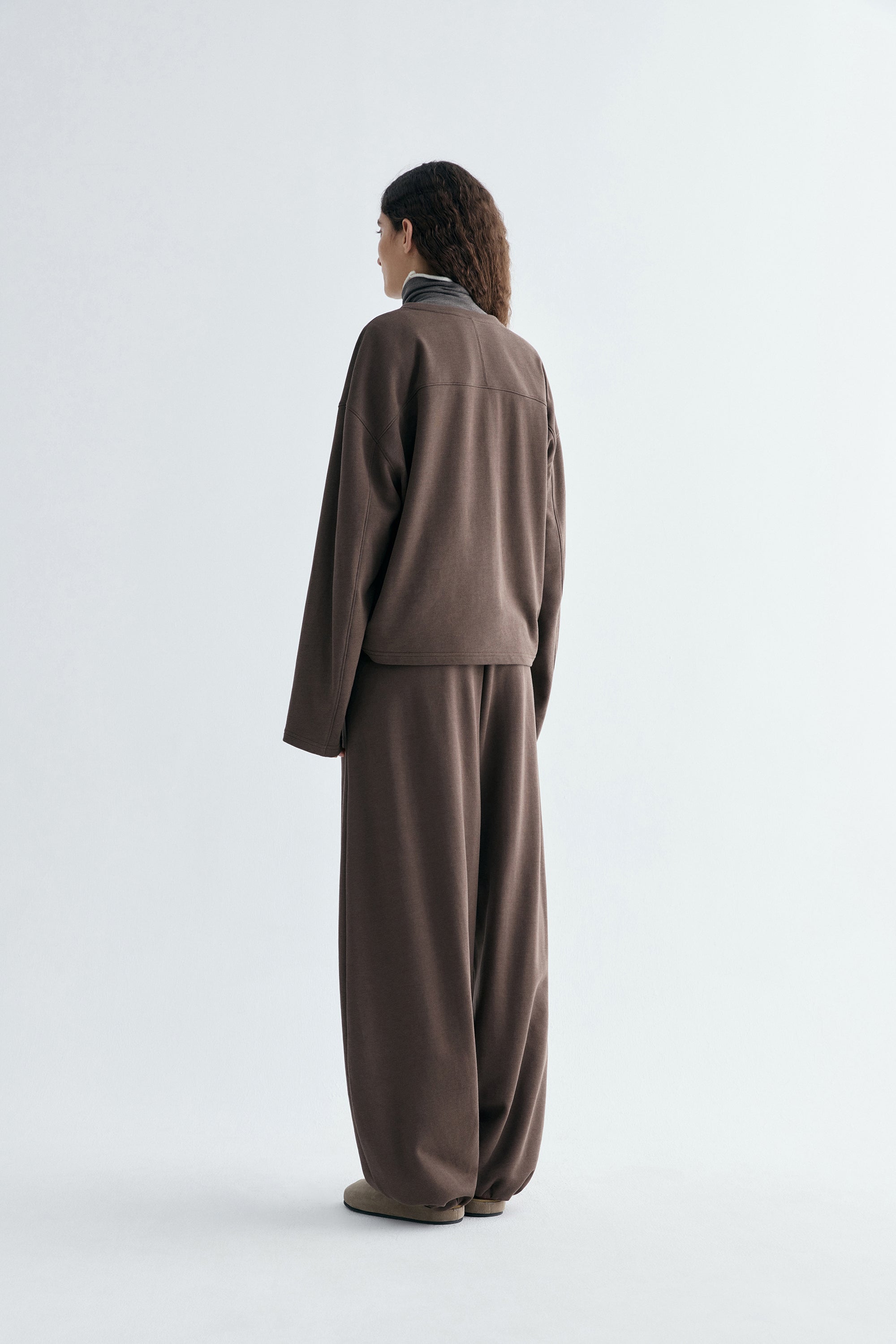 #color_raw umber