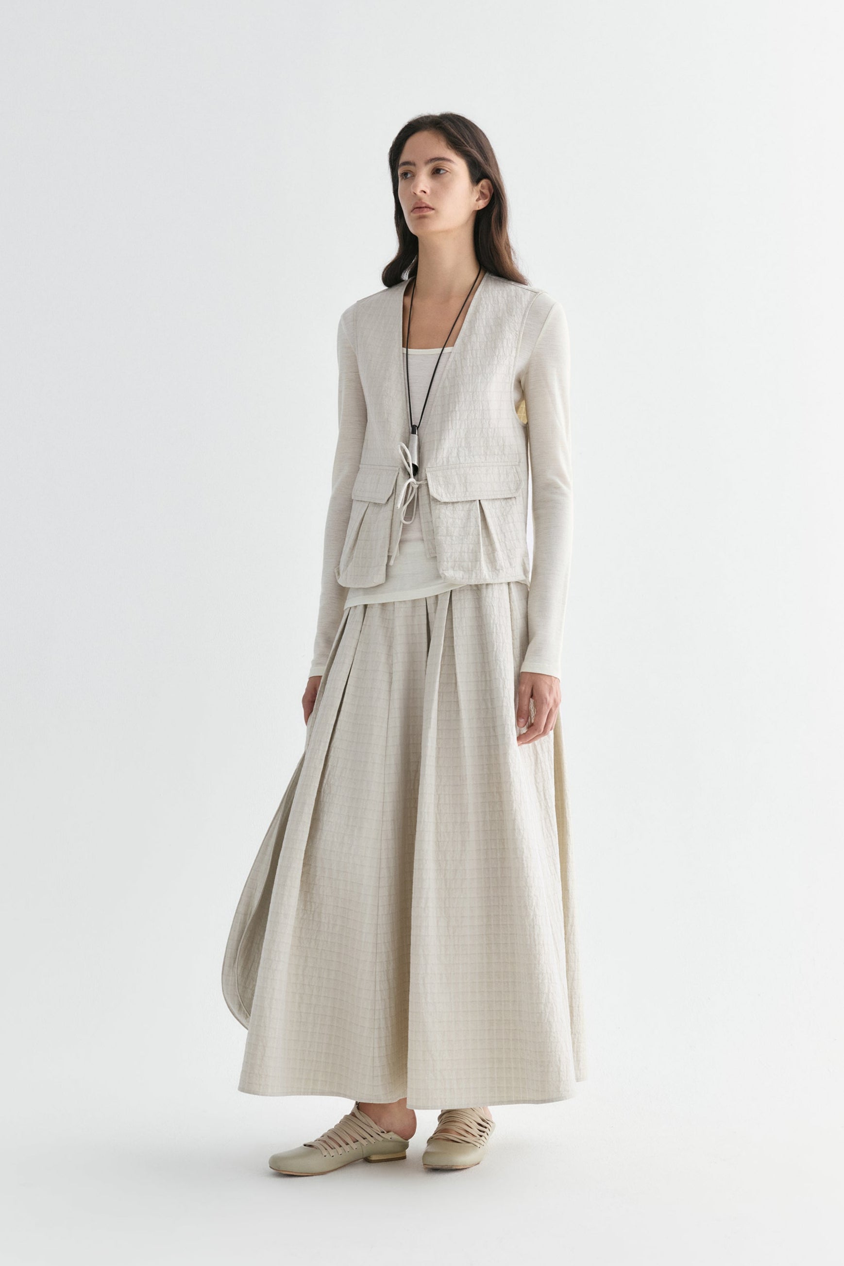 #color_off white