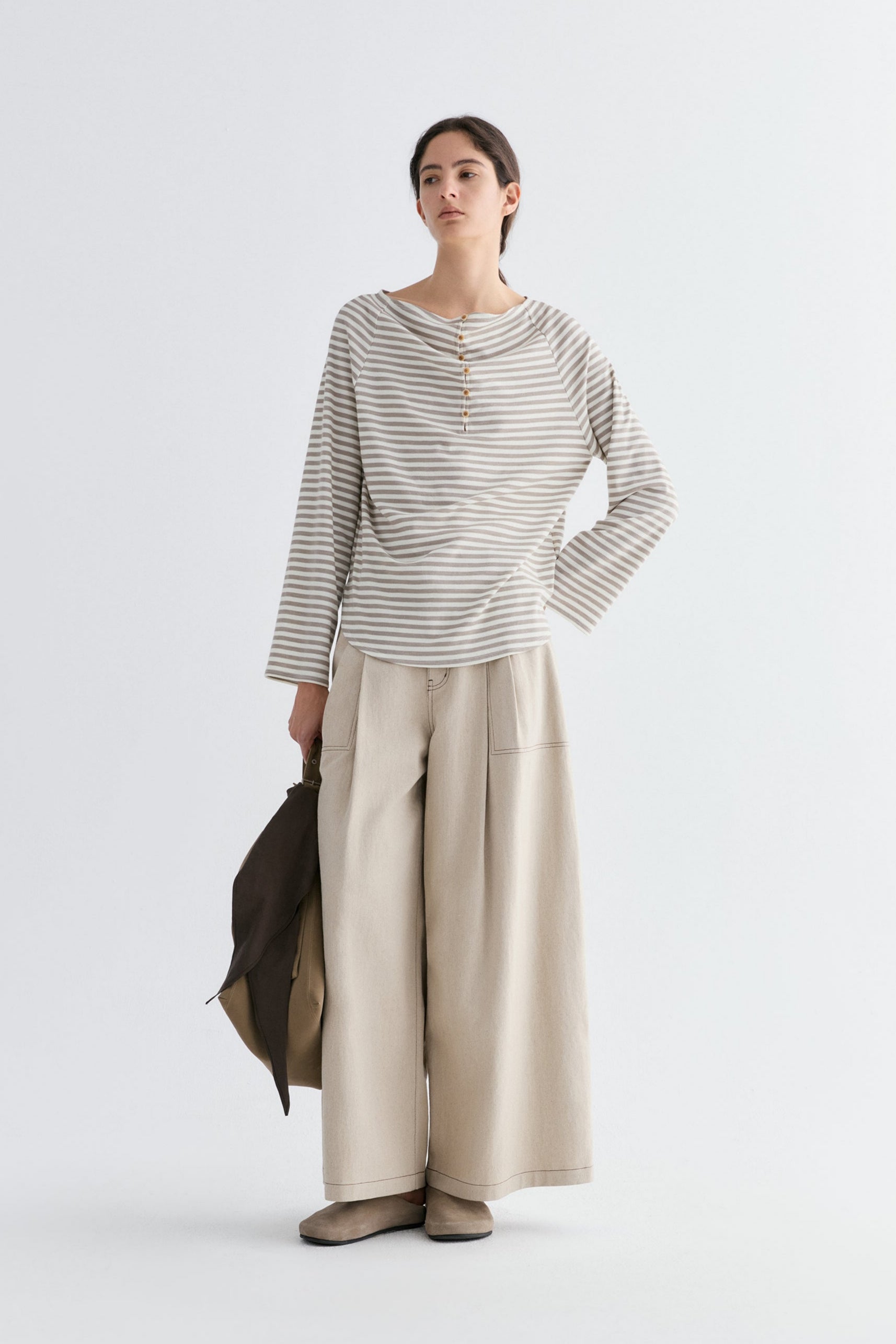 #color_light khaki