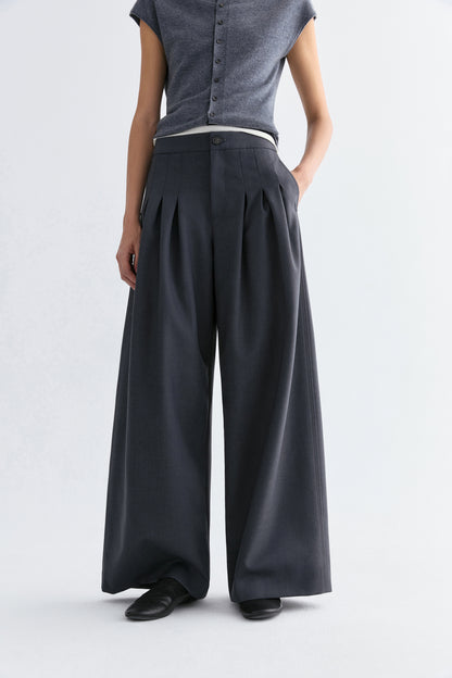 #color_dark gray