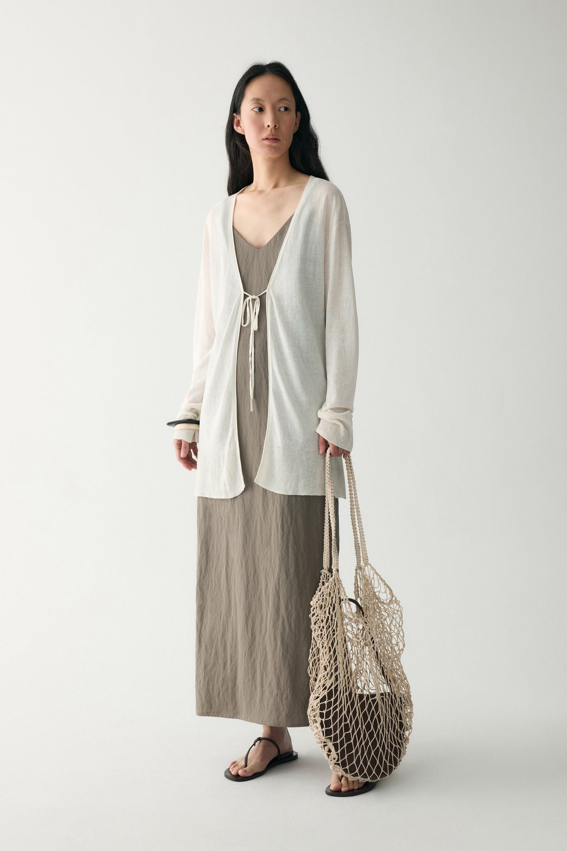 #color_off white