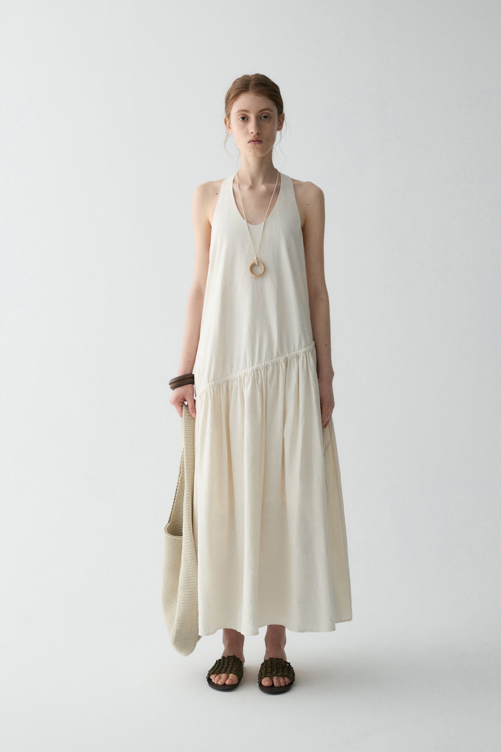 #color_off white