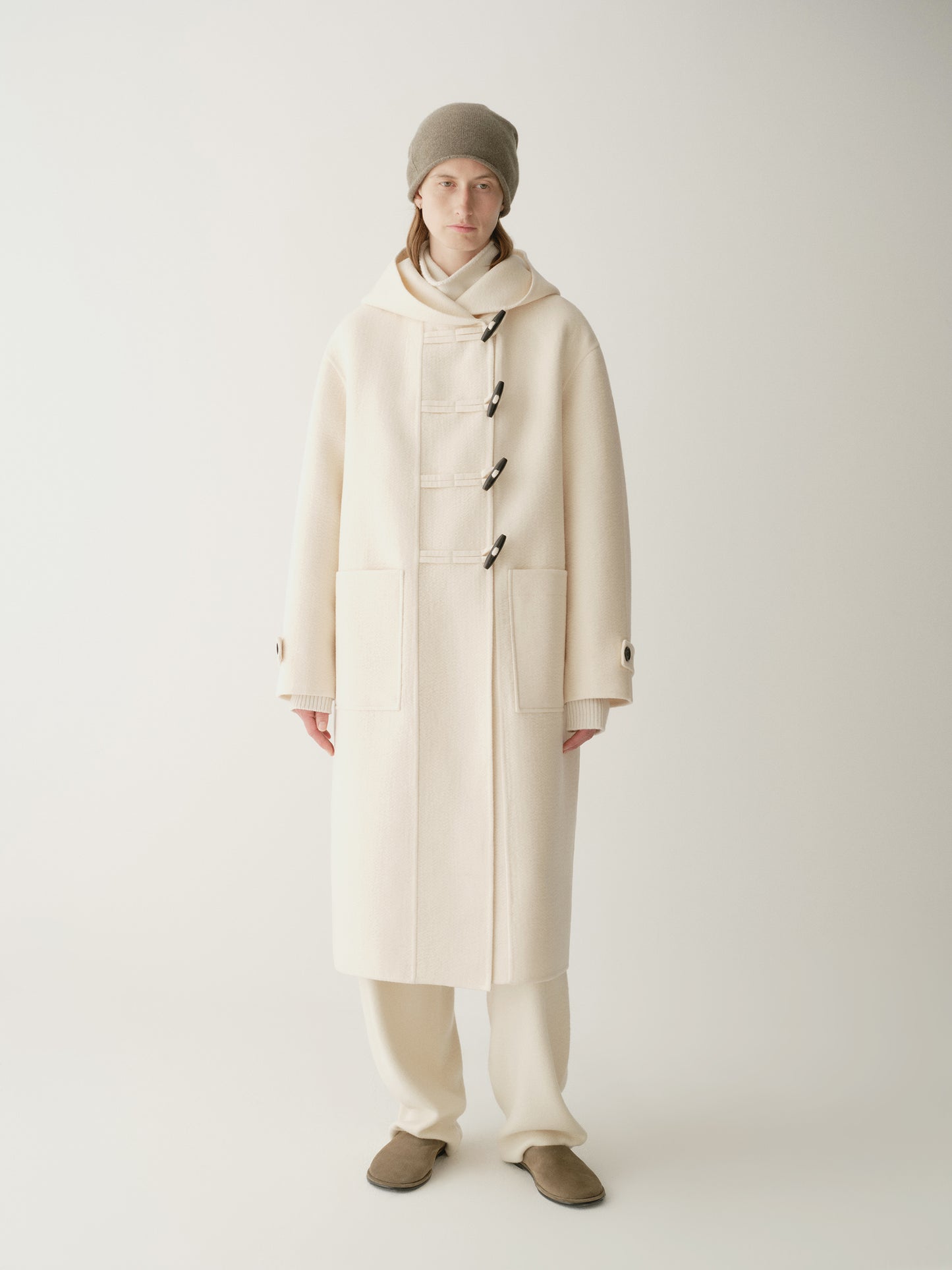 #color_off white