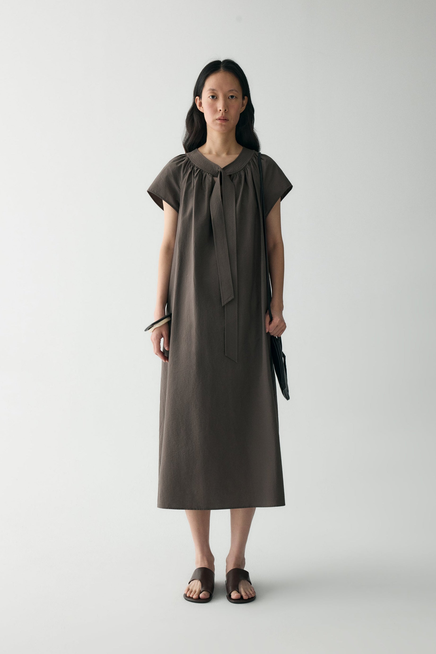 #color_raw umber