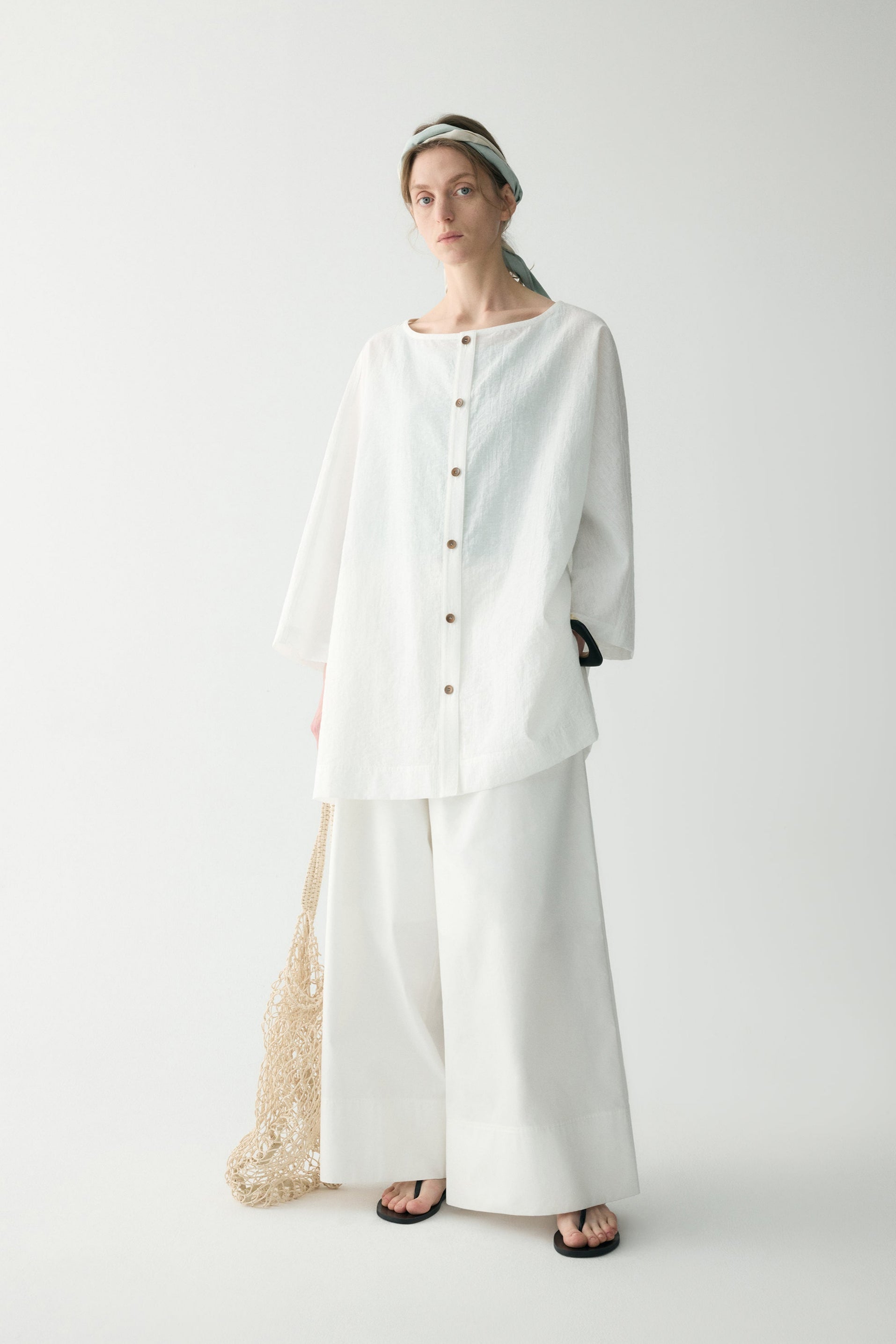 #color_white