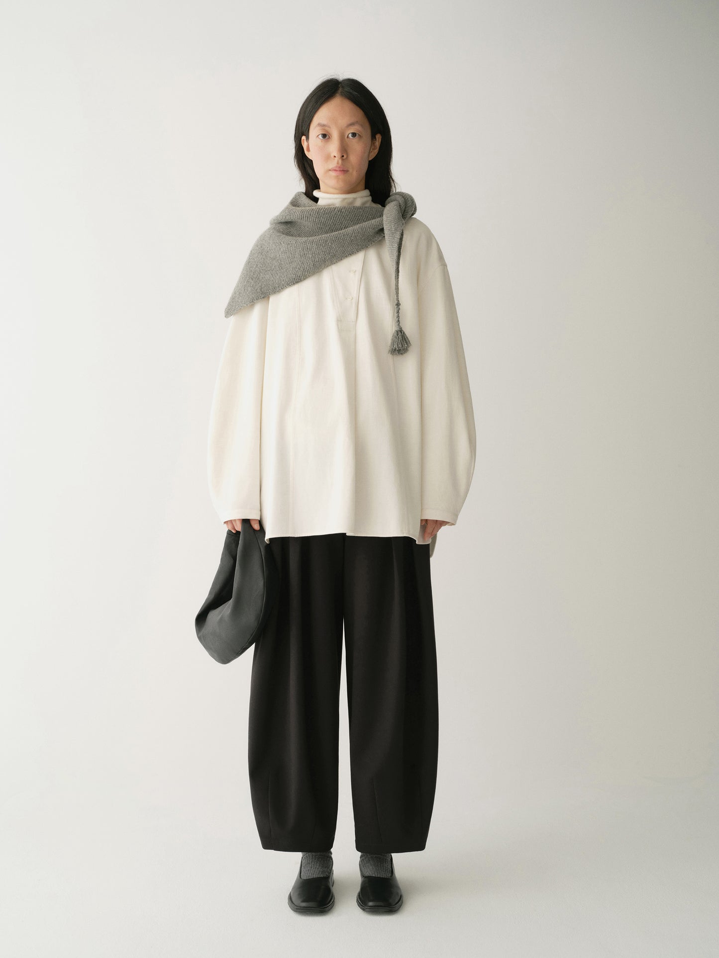 #color_off white