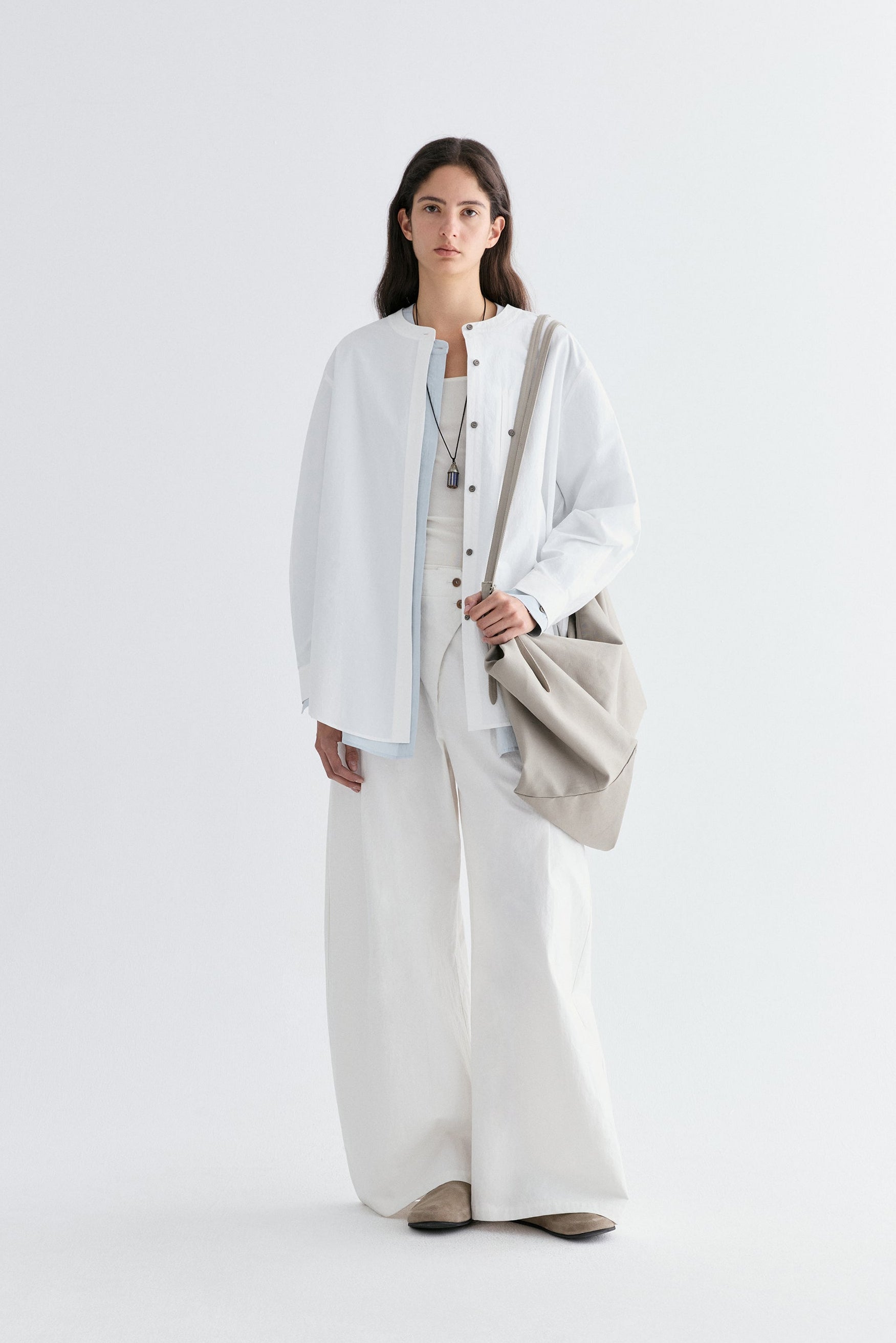 #color_off white