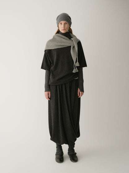 #color_black ash