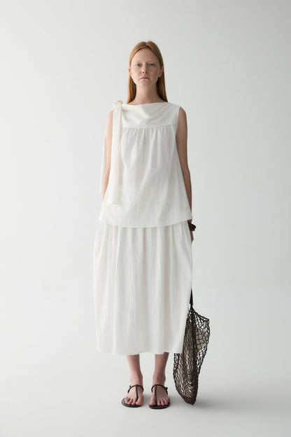 #color_off white