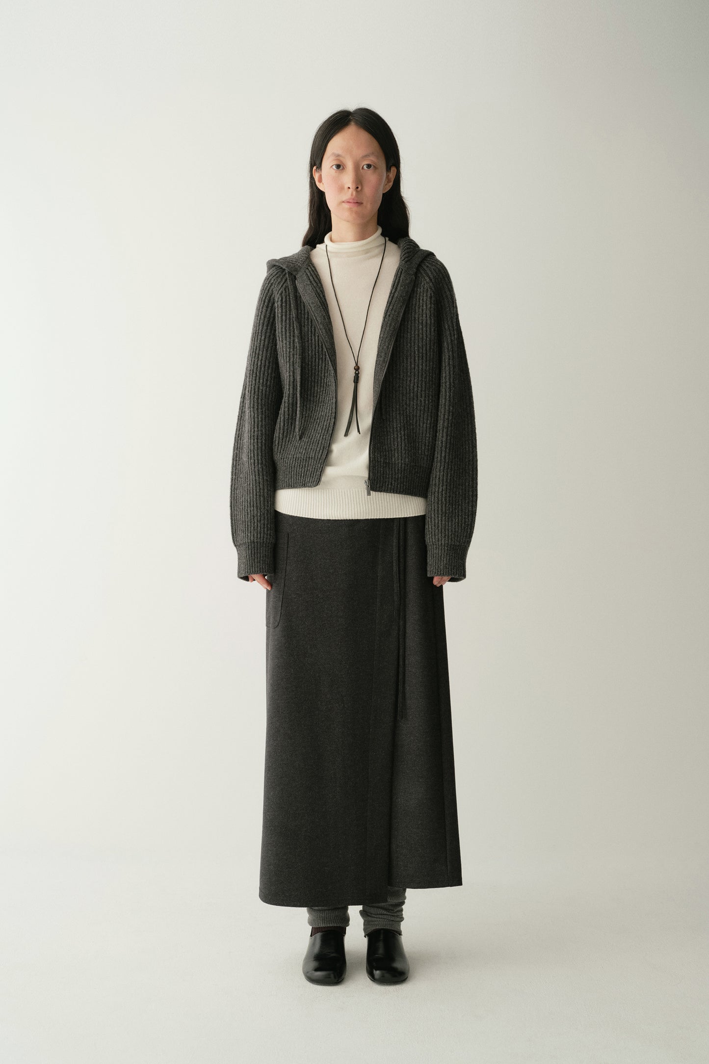 #color_dark gray