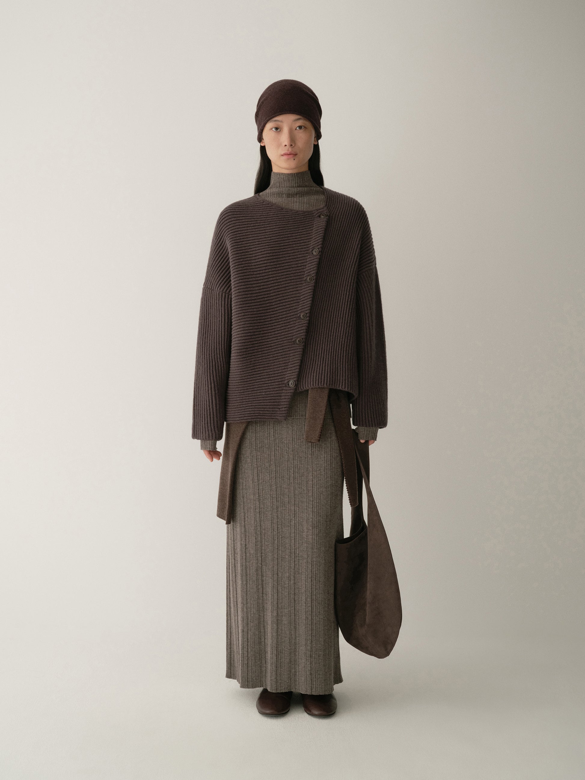 #color_mid gray