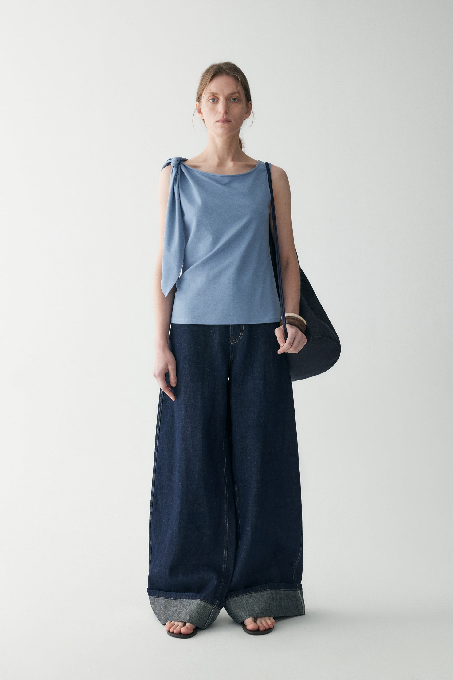 #color_dusty blue